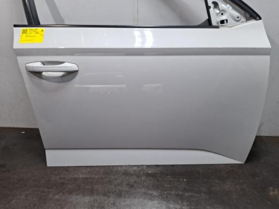 skoda Fabia NJ Jan 2017 RIGHT FRONT DOOR 