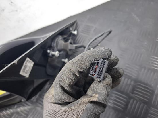 audi Q5 8R Sep 2011 LEFT DOOR MIRROR 