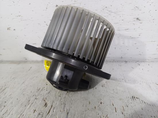mitsubishi Lancer CJ May 2012 HEATER FAN MOTOR 