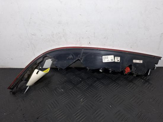 audi Q7 4M Dec 2017 LEFT TAILLIGHT 