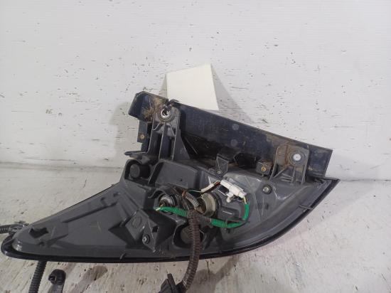 honda Hrv Apr 2015 RIGHT TAILLIGHT 