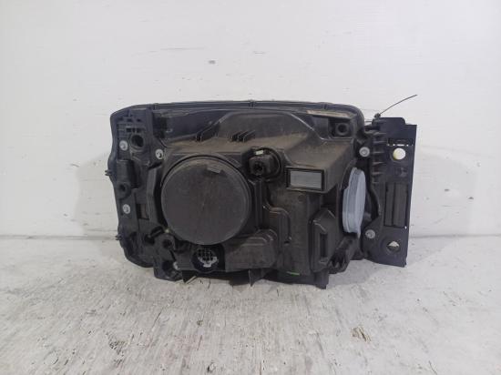 land rover Discovery SERIES 4 Aug 2015 LEFT HEADLAMP 