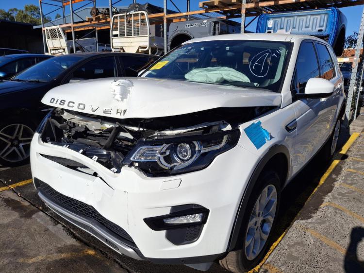 landrover Discovery Sport Apr 2017 Parts & Wrecking
