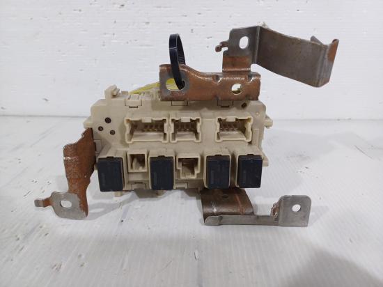 nissan Pathfinder R52 Jul 2016 FUSE BOX 