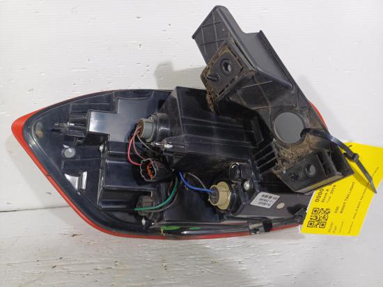 ldv D90 LUXE 4WD Jan 2019 RIGHT TAILLIGHT 