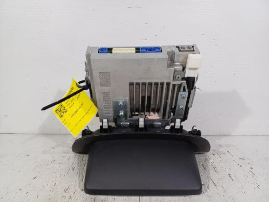 mazda 3 MAXX Sep 2015 STEREO/HEAD UNIT 