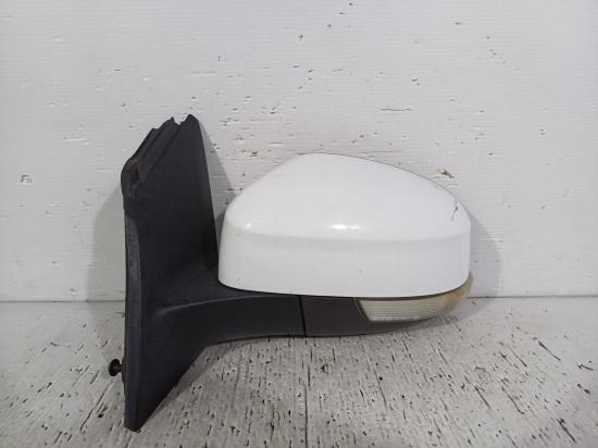 ford Focus TREND Oct 2013 LEFT DOOR MIRROR 