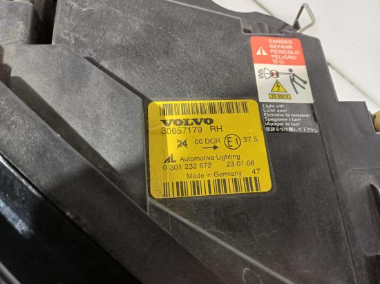 volvo C30 2008 RIGHT HEADLAMP 