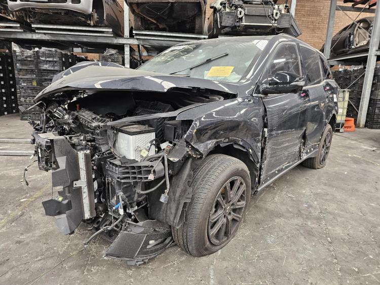 mahindra Xuv700 2.0T AUTO 6SPD FWD AX7L Sep 2024 Parts & Wrecking