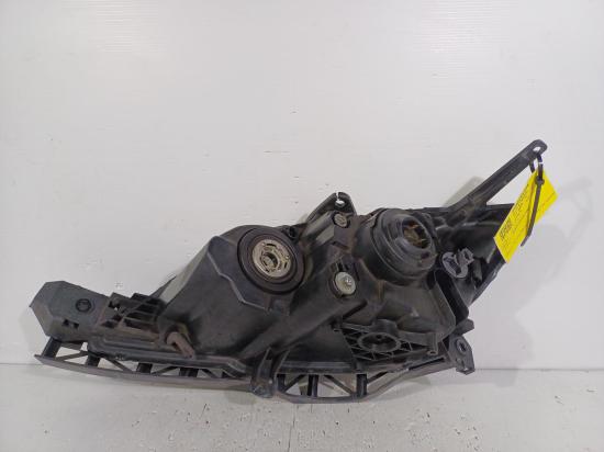 mazda 3 BK Dec 2008 RIGHT HEADLAMP 