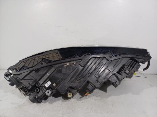 hyundai I30 F1 Oct 2019 LEFT HEADLAMP 