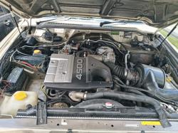1999 Nissan Patrol GU image 1