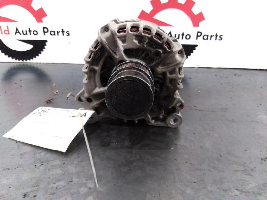 volkswagen Polo Nov 2014 ALTERNATOR 