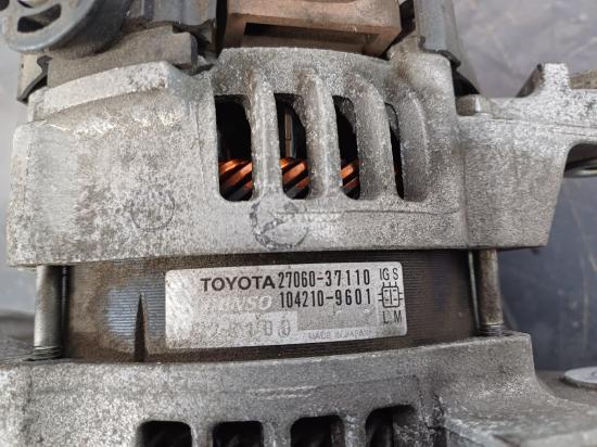 toyota Corolla Sep 2013 ALTERNATOR 