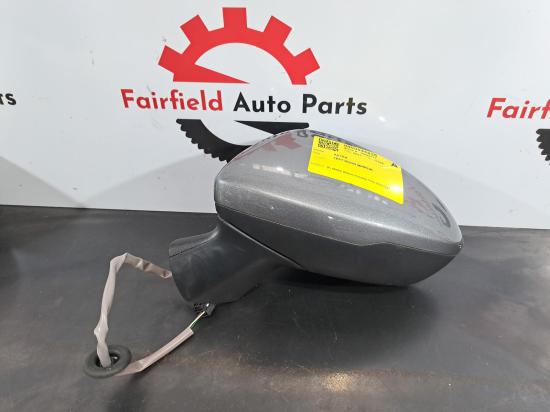holden Astra 2017 LEFT DOOR MIRROR 