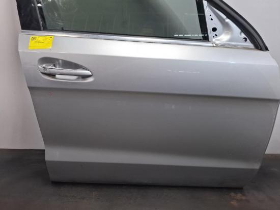 mercedes Gle Class Jun 2017 RIGHT FRONT DOOR 