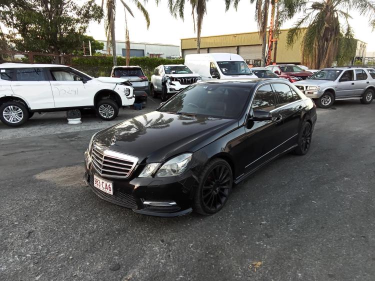 mercedes benz E Class AVANTGARDE Oct 2012 Parts & Wrecking