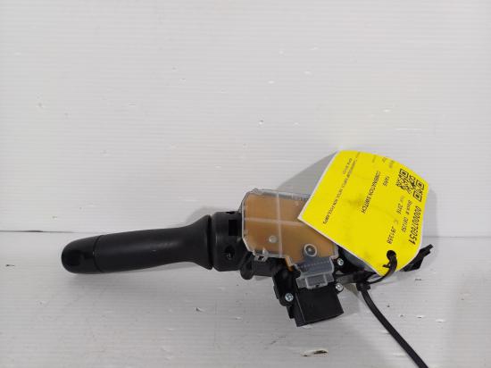 toyota Yaris Jun 2016 COMBINATION SWITCH 