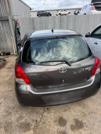 2010 Toyota Yaris NCP90 image 1