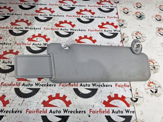 toyota Kluger 2013 SUN VISOR 