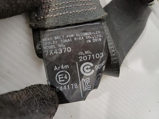 toyota Rav4 ZSA42R Dec 2017 SEAT BELT 