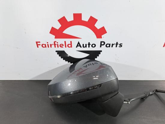 audi A3 Nov 2015 RIGHT DOOR MIRROR 