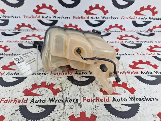 land rover Discovery Sport 2016 OVERFLOW BOTTLE 