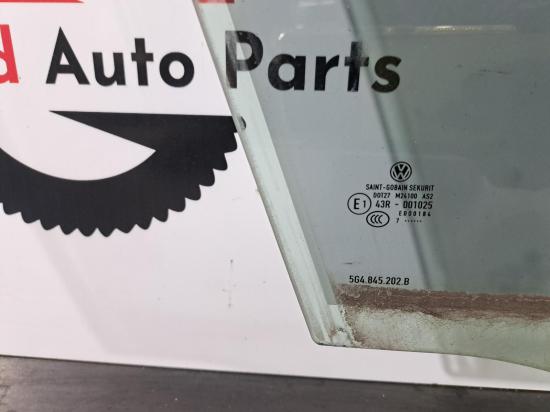 volkswagen Golf 2017 RIGHT FRONT DOOR WINDOW 