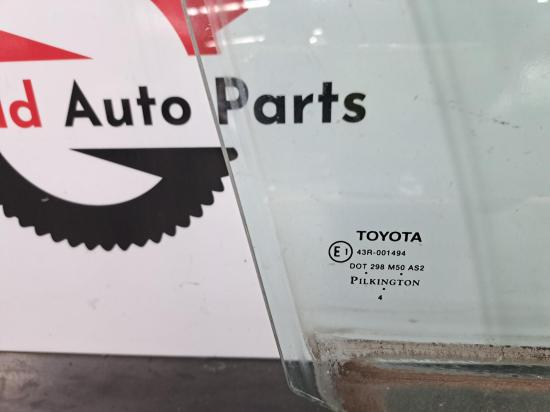 toyota Camry Jul 2005 RIGHT FRONT DOOR WINDOW 