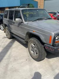 2000 Jeep Cherokee Classic Wagon XJ image 1
