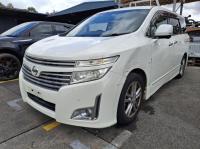 2011 Nissan Elgrand image 1