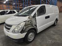 2013 Hyundai Iload 2.5DT MAN 5SPD RWD TQ2-V MY12 image 1