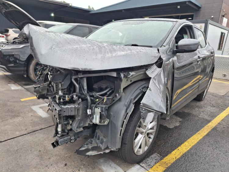 nissan Qashqai J11 May 2017 Parts & Wrecking