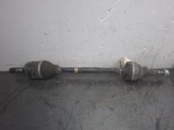 2018 Maserati Levante image 1