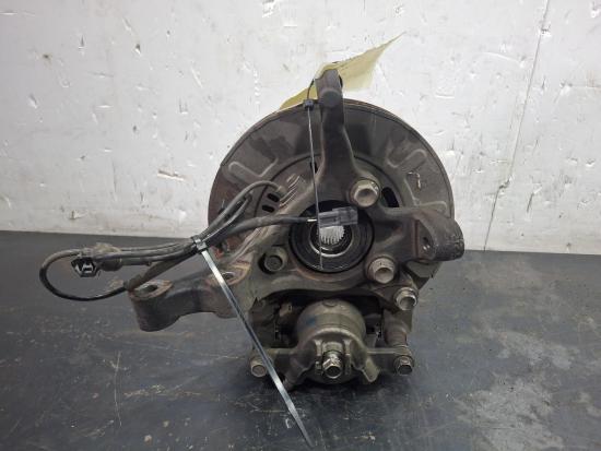 suzuki Swift AZ Jun 2020 RIGHT FRONT HUB ASSEMBLY 