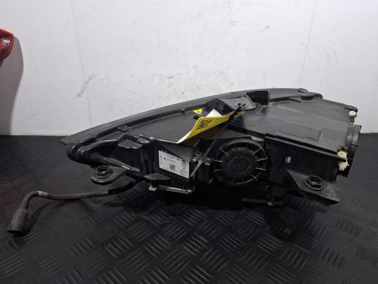audi A3 8V May 2014 RIGHT HEADLAMP 