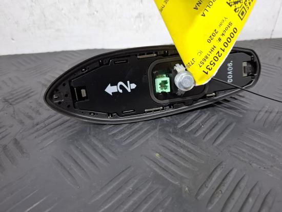 toyota Corolla ZWE211R Mar 2020 ANTENNA 