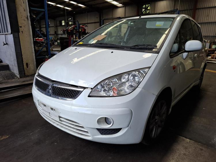 mitsubishi Colt RG Jan 2012 Parts & Wrecking