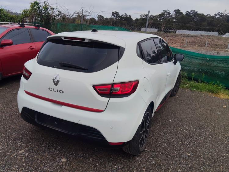 renault Clio 2014 Parts & Wrecking