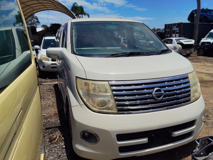 nissan Elgrand 2016 Parts & Wrecking