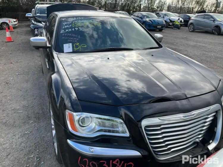 chrysler 300c 2014 Parts & Wrecking