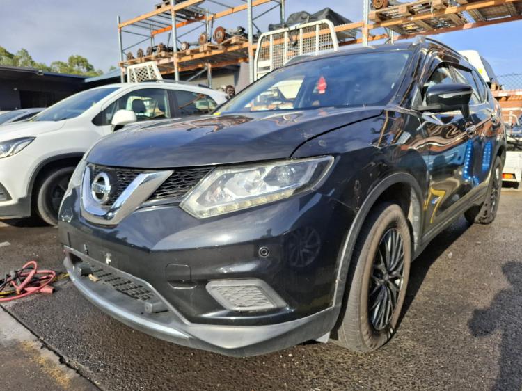 nissan Xtrail Aug 2015 Parts & Wrecking