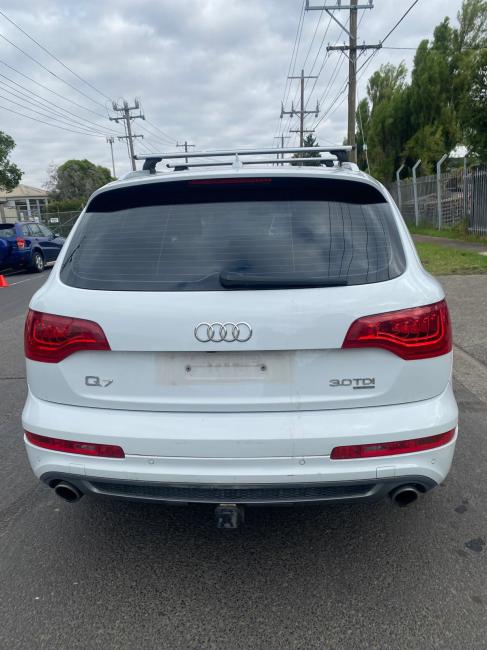 audi Q7 2012 Parts & Wrecking