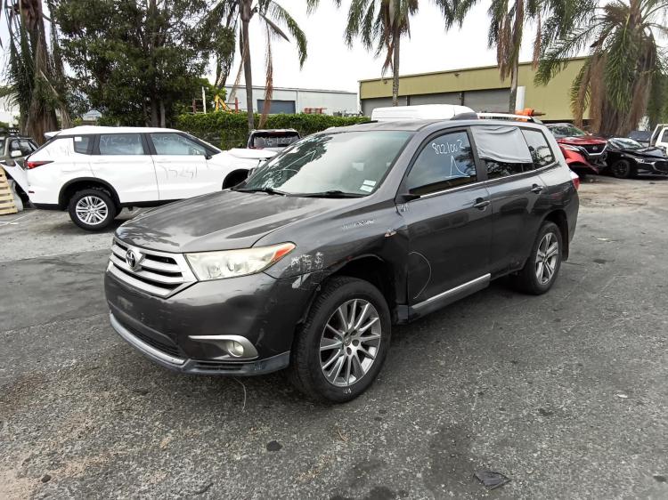 toyota Kluger 4X4 KX-S Aug 2011 Parts & Wrecking