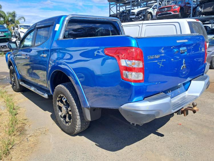 mitsubishi Triton MQ-MR 2015 Parts & Wrecking
