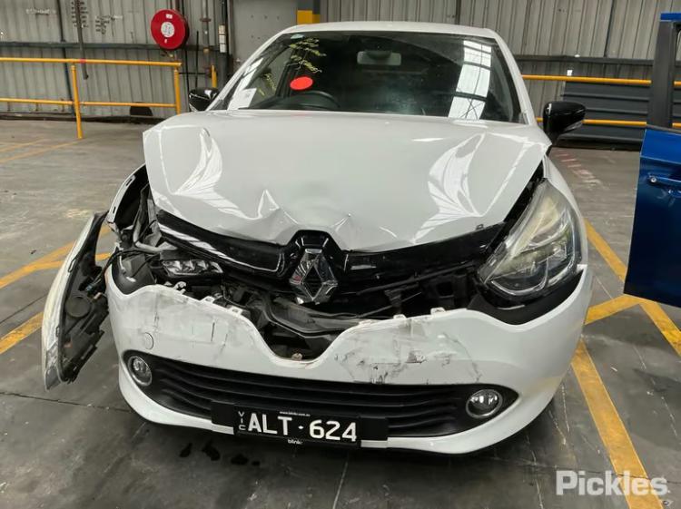renault Clio 2017 Parts & Wrecking