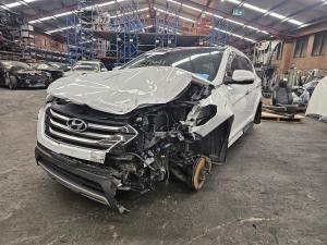 2014 Hyundai Santa Fe DM I - 2.2DT D4HB AUTO 6SPD 4WD HIGHLANDER image 1