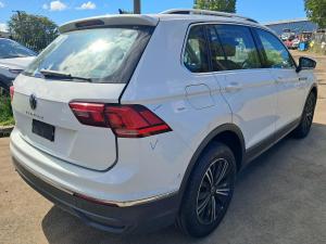 2023 Volkswagen Tiguan 5NA image 1