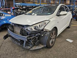 2016 Hyundai I30 GD 2.0L G4NC AUTO 6SPD FWD SR PREMIUM image 1