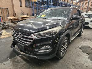 2017 Hyundai Tucson 2.0L G4NC AUTO 6SPD FWD ACTIVE X image 1